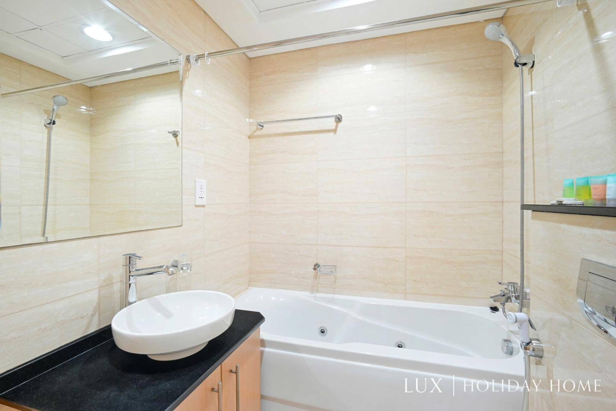 Lux The Marina Ocean View Suite 1 Dubai Eksteriør bilde